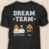 Dream Team mit Menschen und Tieren - Personalisierbares T-Shirt