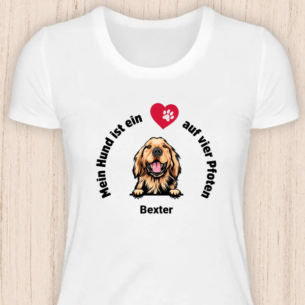 Mein Hund ist ein Herz auf vier Pfoten - Personalisierbares Hunde T-Shirt